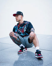 Load image into Gallery viewer, "Web Slingers" Tee
